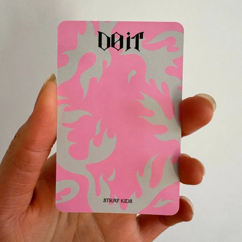 Lee Know Do It photocard it version pink